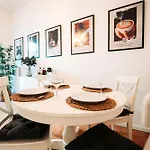Apartman Zentrale 2-schlafzimmer Am Hbf *