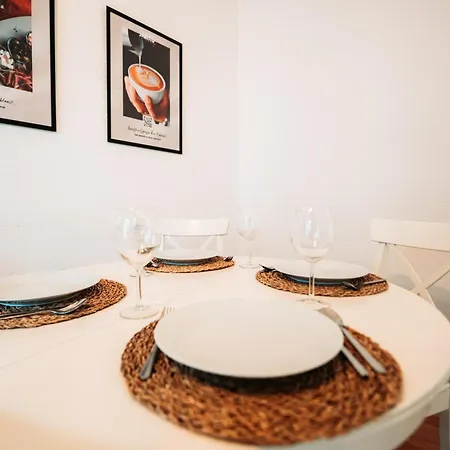 Apartament Zentrale 2-schlafzimmer Am Hbf Koblencja